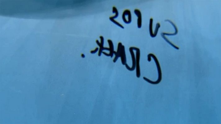 Telediario 1 - La misteriosa firma de Rafa Nadal tras vencer a Bashisvili