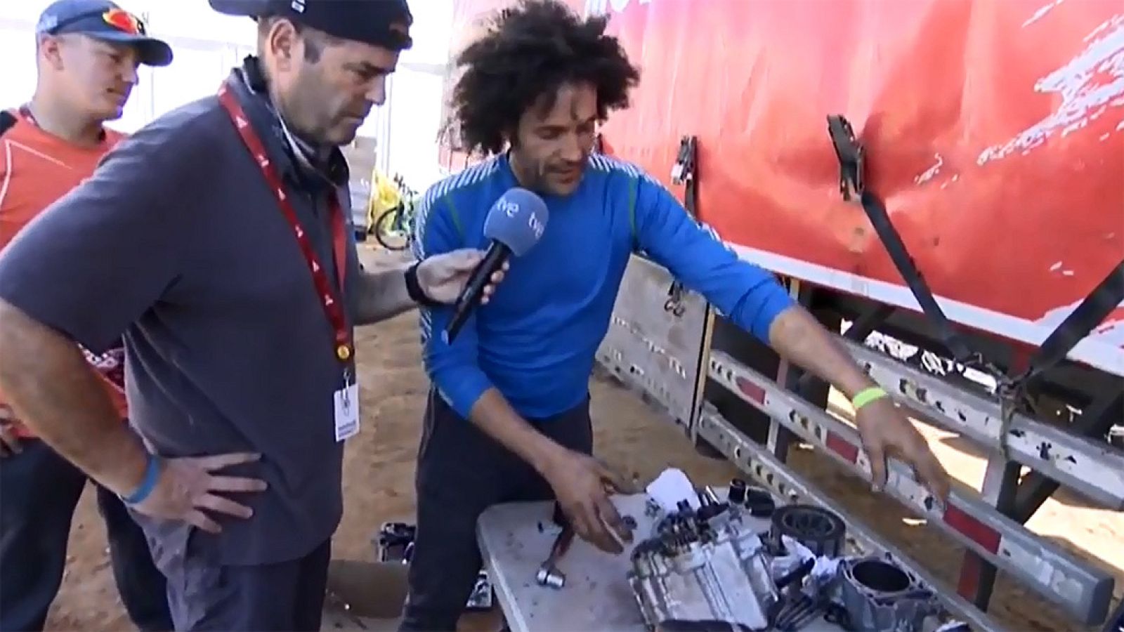 Dakar - Así repara su moto Julián García Merino - Dakar | Ver