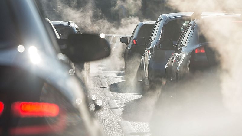 Las restricciones circulatorias apenas se aprecian en Barcelona - RTVE.es | Ver