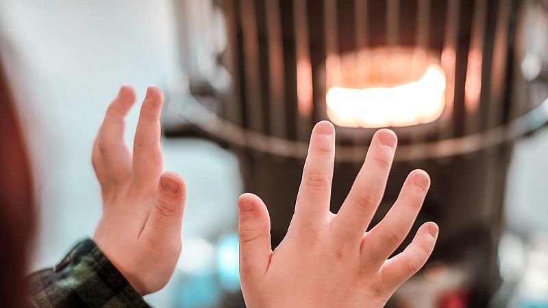 Se reabre el debate de la prohibición de estufas fuera de los establecimientos por contaminación