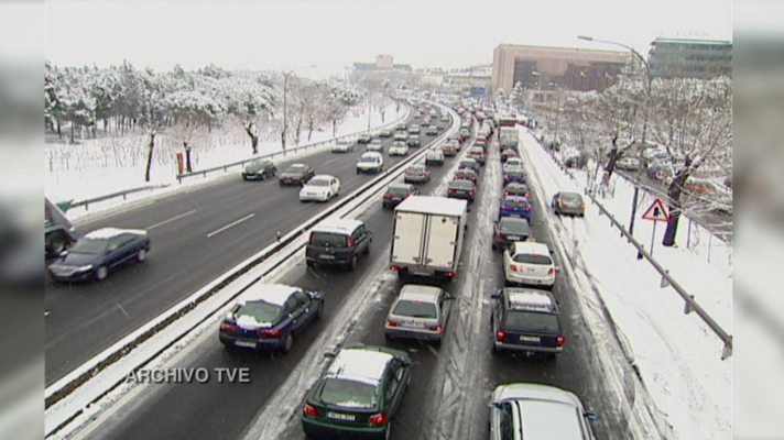 Aquí la Tierra - ¿Pueden 6 cm de nieve colapsar una ciudad?