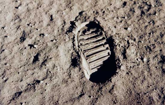 Telediario 1 - Telediario en 4' - 20/07/09