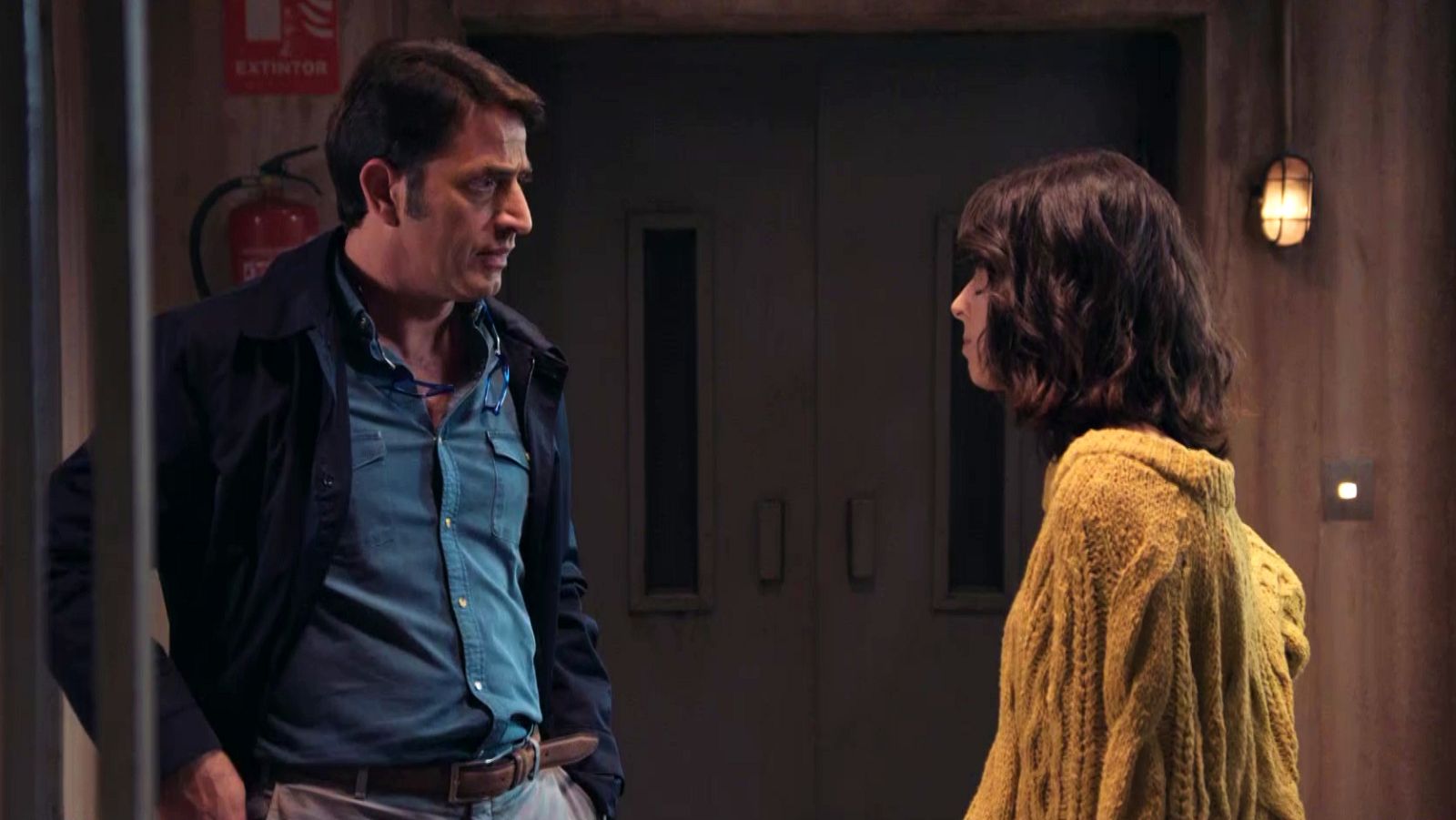 Celia no quiere seguir engañando a Adela