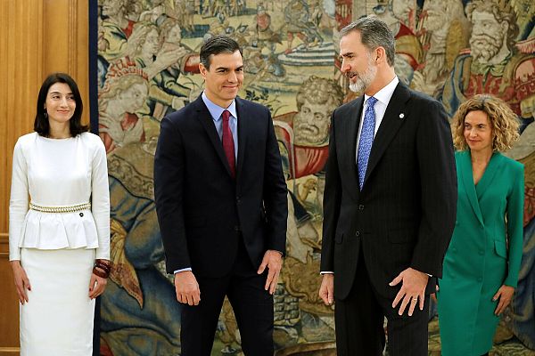 Telediario 1 - El coste del nuevo gobierno de coalición de Pedro Sánchez