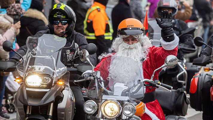 Telediario 1 - Miles de moteros desafían el frío en Valladolid para asistir a la 37 edición de Pingüinos
