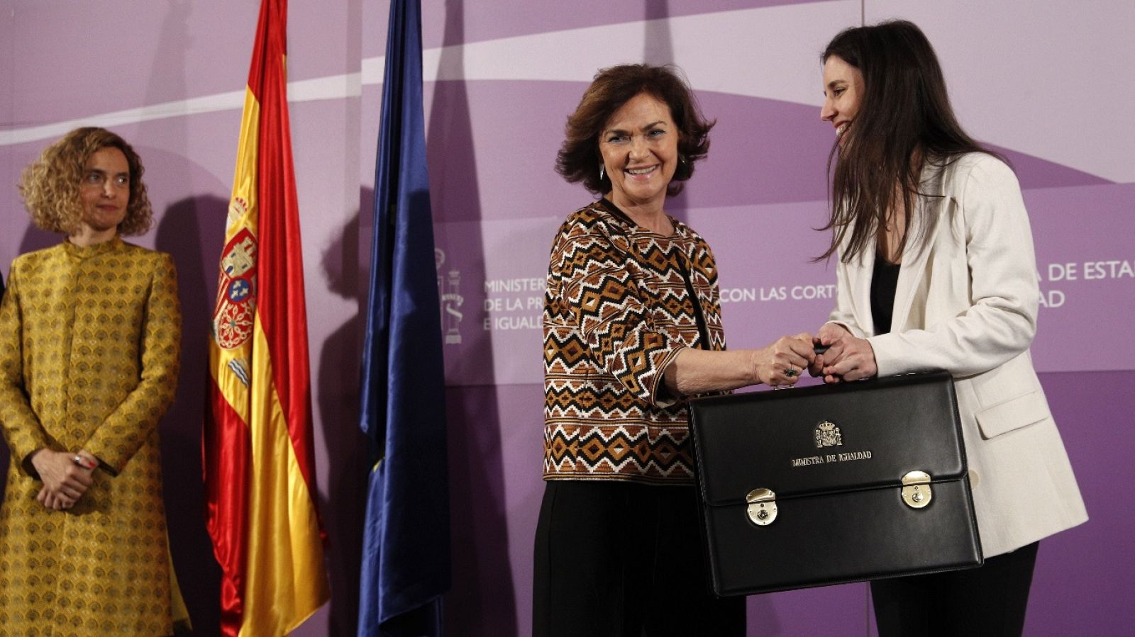 Diario 24 - Juramento de Ministros nuevo Gobierno de Coalición - 13/01/20 (2) - ver ahora