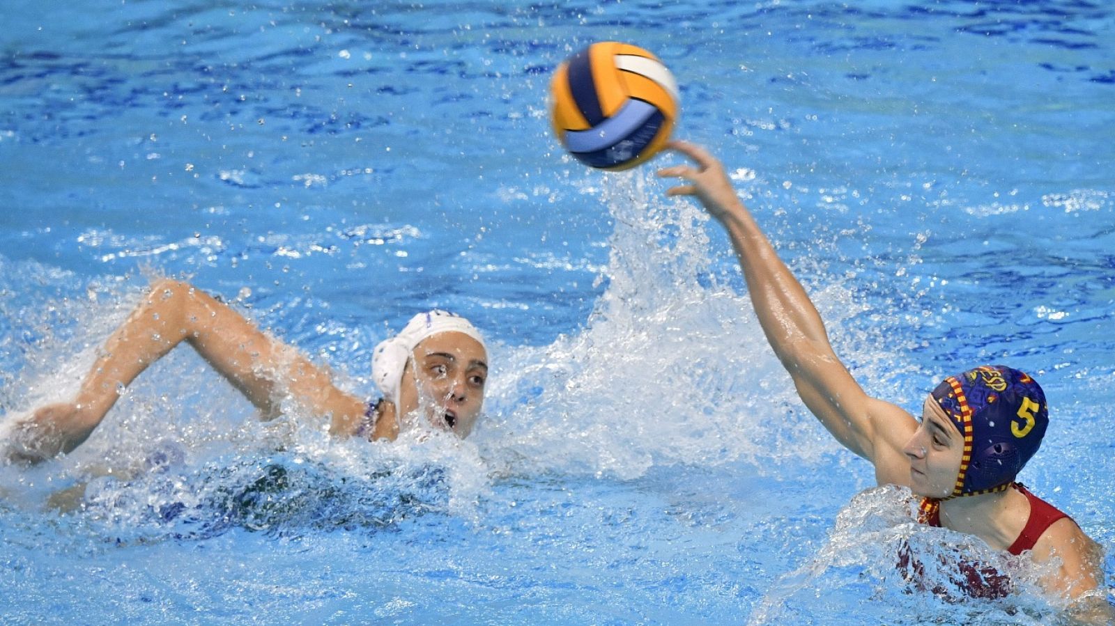 Waterpolo - Campeonato de Europa femenino: Italia - España - ver ahora