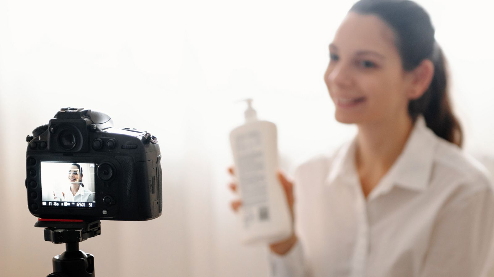 La Mañana - Los consejos medicinales de las influencers, ¿son dañinos para la salud?