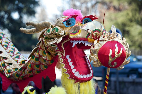 España Directo - Así preparan en este barrio madrileño el Año Nuevo Chino