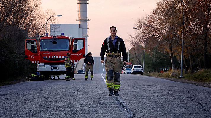 Telediario 1 - Así es la 'zona cero' de la explosión en Tarragona y así lo vivieron sus vecinos