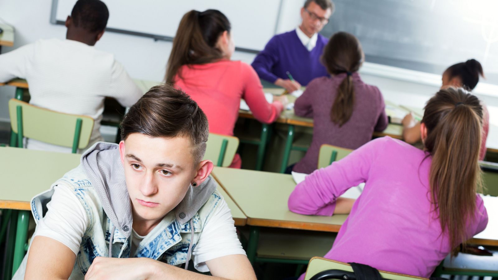 Educación y sindicatos se oponen al 'pin parental' en los colegios y anuncian acciones legales | Ver