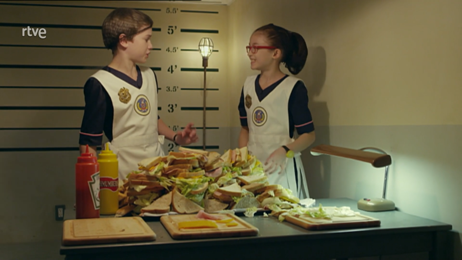 Division O - Pesadilla en la cocina con la Agente Oksana - RTVE.es - División O | Ver