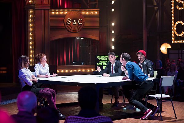 Sánchez y Carbonell - 'Democracia', la obra en directo de LaJoven