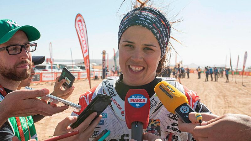 Dakar 2020 - Laia Sanz: "Acabar diez de diez no lo han hecho muchos" - RTVE.es - Dakar | Ver