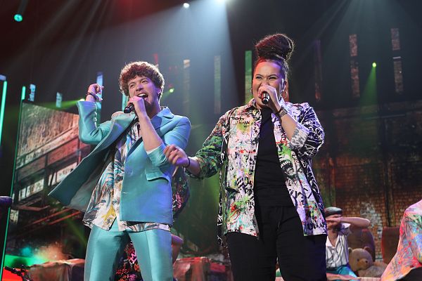 OT 2020 - Jesús y Eli cantan "Atrévete-te-te" en la Gala 1