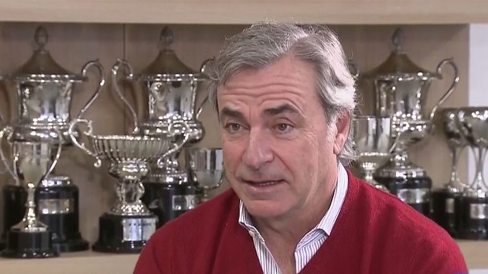 Telediario 1 - Sainz se ve entrenando equipos después de su retirada "Sería una pena no aprovechar tantos kilómetros de experiencia"