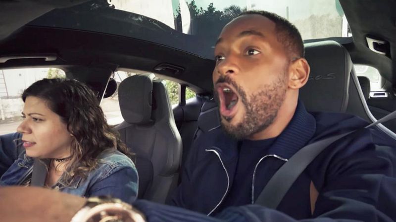 Will Smith se convierte en chófer, por unas horas, sorprendiendo a sus clientes