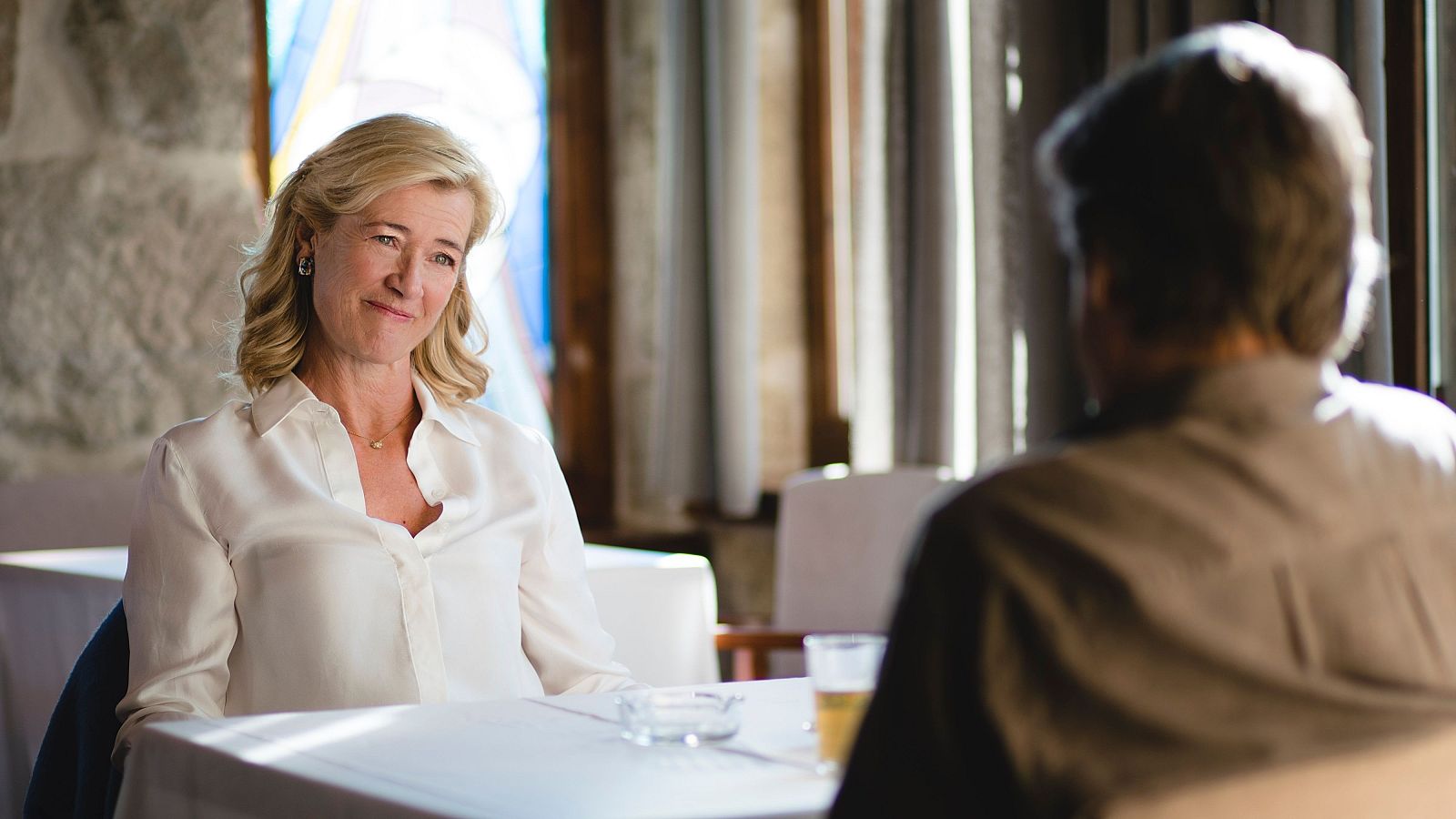 Cuéntame cómo pasó - Max accede a ayudar a Mercedes económicamente