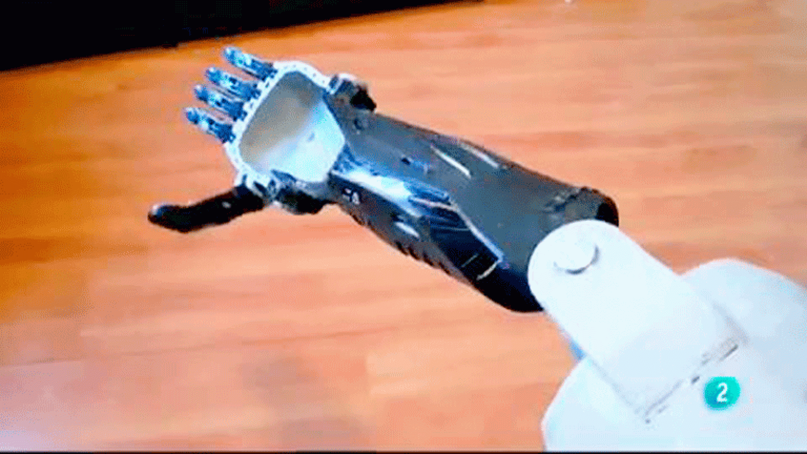 La aventura del saber Ayúdame3D, emprendimiento solidario