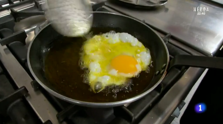 Aquí la Tierra - La cosa va de huevos