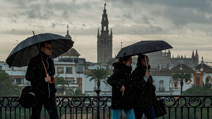 El tiempo - Lluvia fuerte en el tercio suroeste andaluz, sobre todo en Málaga