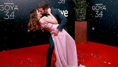 Premios Goya - Daniel Muriel y Candela Serrat, pasin frente a la cmara glamur de los Goya