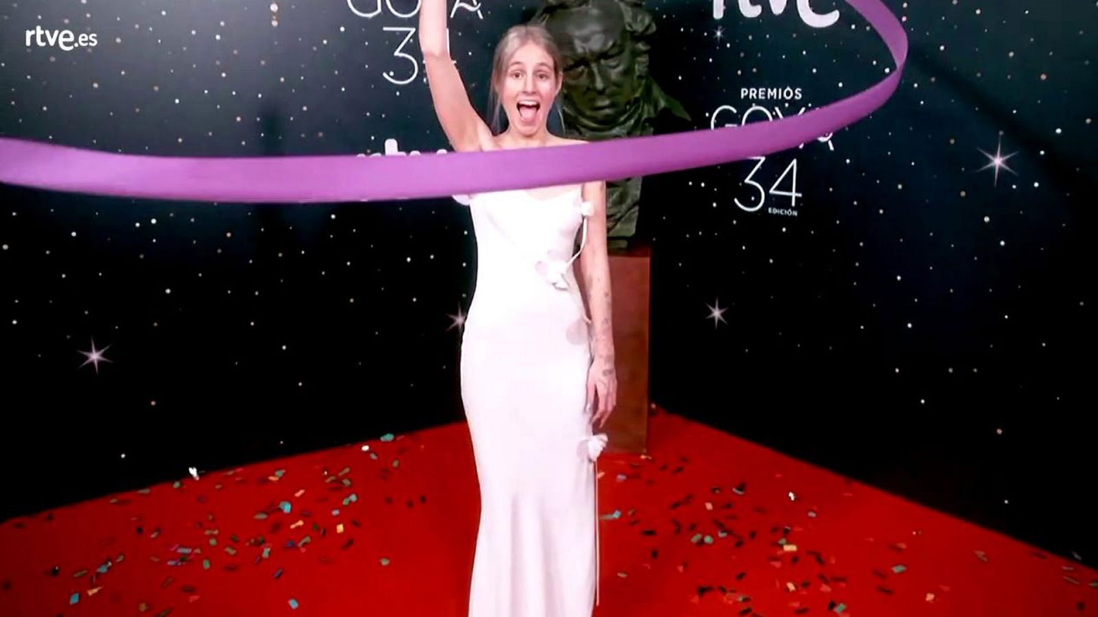 Premios Goya - María Villar, de OT, en la cámara glamur de los Goya