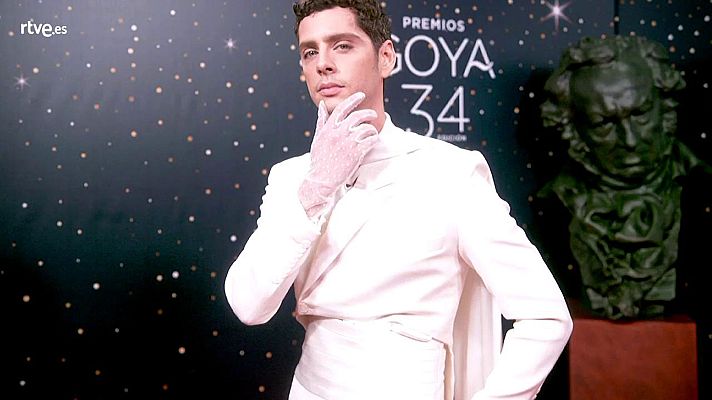 Premios Goya - Eduardo Casanova, el más atrevido en la cámara glamur
