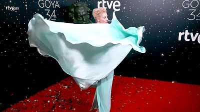 Premios Goya - Beln Rueda posa en la cmara glamur antes de entregar un Goya