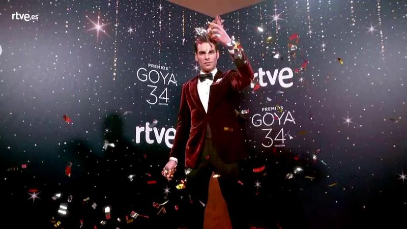 Premios Goya - Jon Kortajarena posa en la cámara glamur | Ver