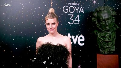 Premios Goya - Natalia de Molina posa en la cmara glamur antes de saber si gana su tercer Goya