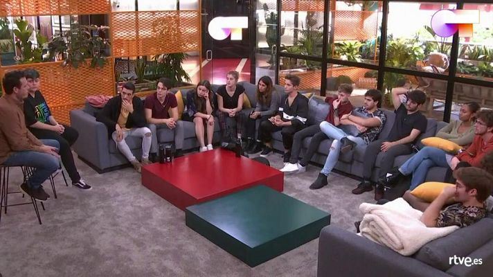 OT 2020 - Brian Sellei y Belena, charla para usar bien las redes