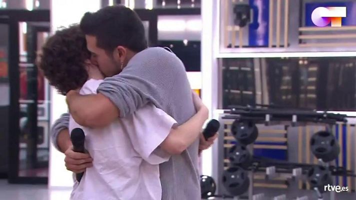 OT 2020 - Bruno y Anne cantan "Podría ser peor" - 2o pase de micros