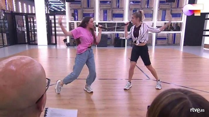 OT 2020 - Samantha y Eva cantan Maniac 2o pase de micros