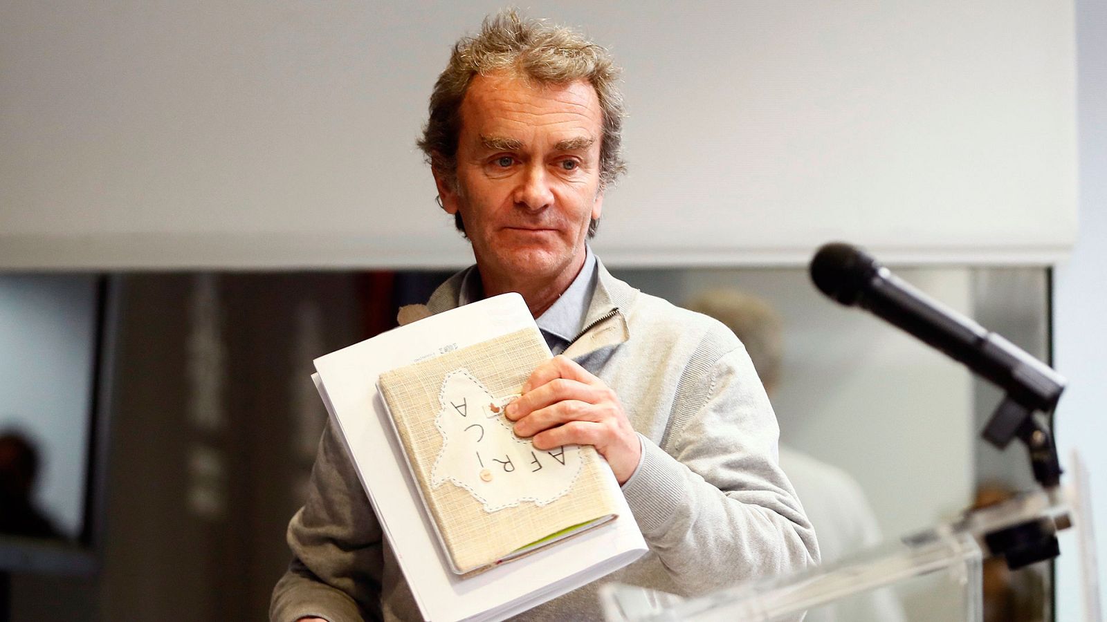 Coronavirus | Un caso "atípico", origen del positivo de coronavirus en La Gomera - RTVE.es - Informativo 24h | Ver