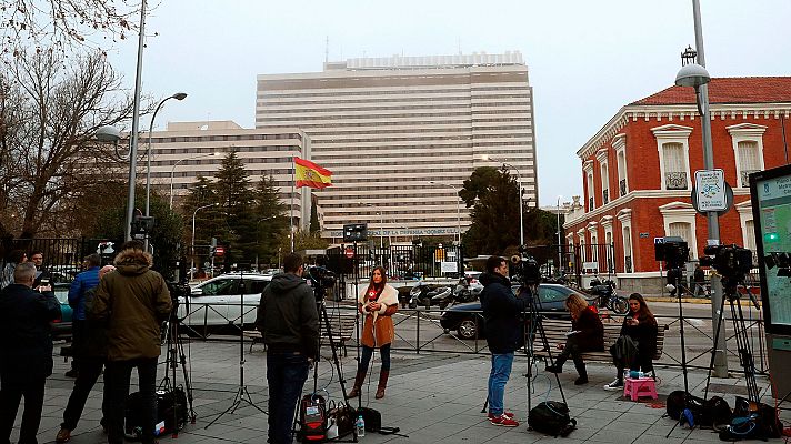 Telediario 1 - Los repatriados por el coronavirus inician la cuarentena