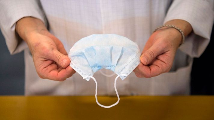 Telediario 1 - La comunidad china en España sigue de cerca la evolución del coronavirus