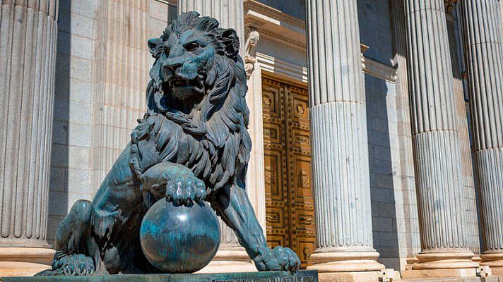 A partir de hoy - ¿Estamos satisfechos con la democracia?