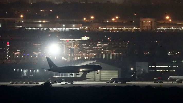  - Así han vivido los pasajeros el aterrizaje de emergencia