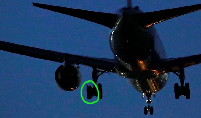  - Así ha sido el aterrizaje de emergencia en Barajas