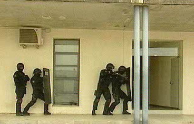 Espa��a Directo - Policías de élite