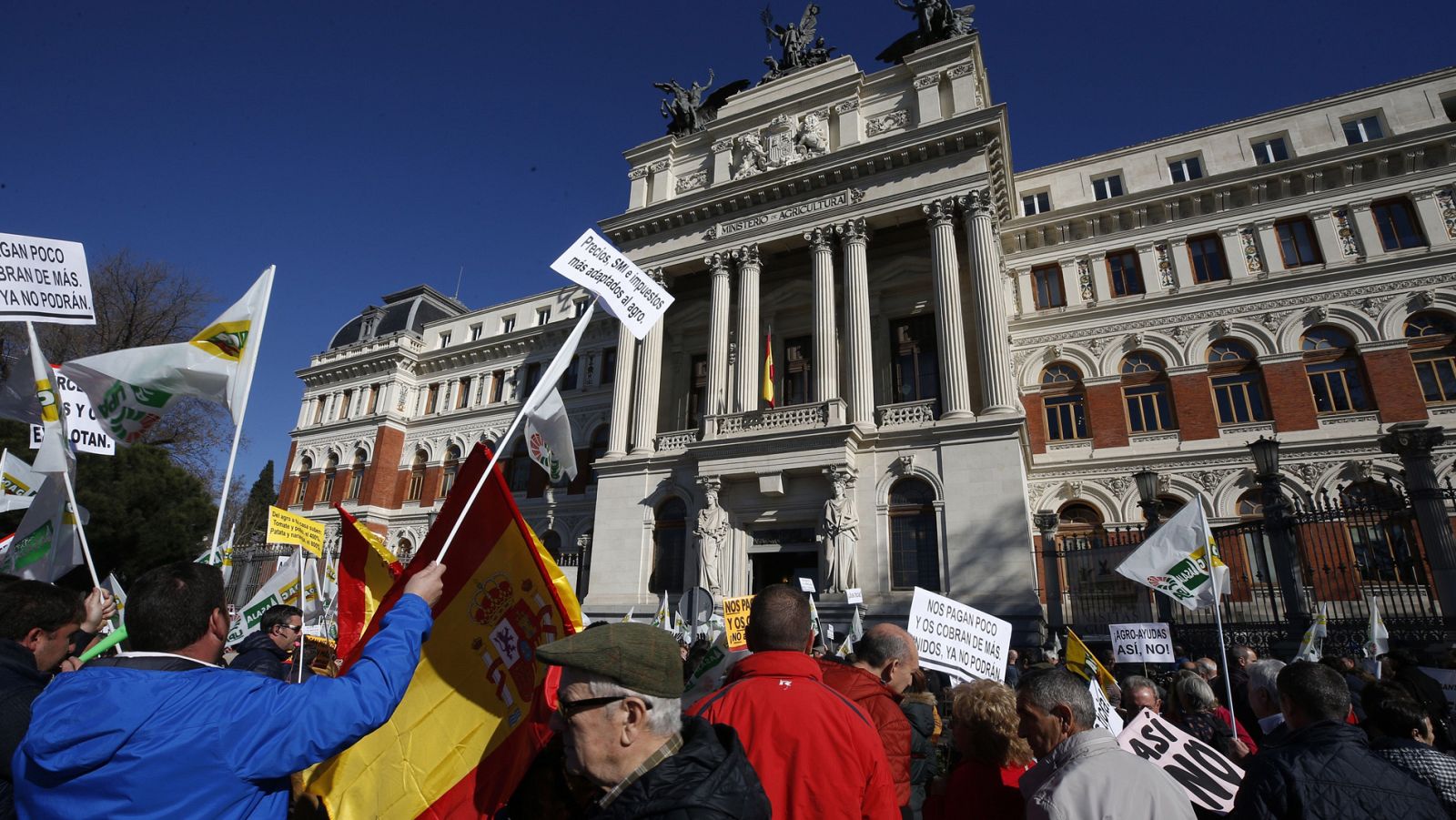 Los agricultores denuncian la baja rentabilidad