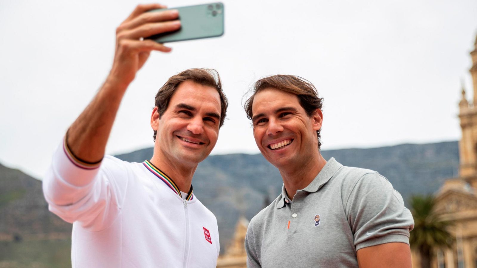 Nadal y Federer, juntos en Sudáfrica con fines solidarios - RTVE.es | Ver