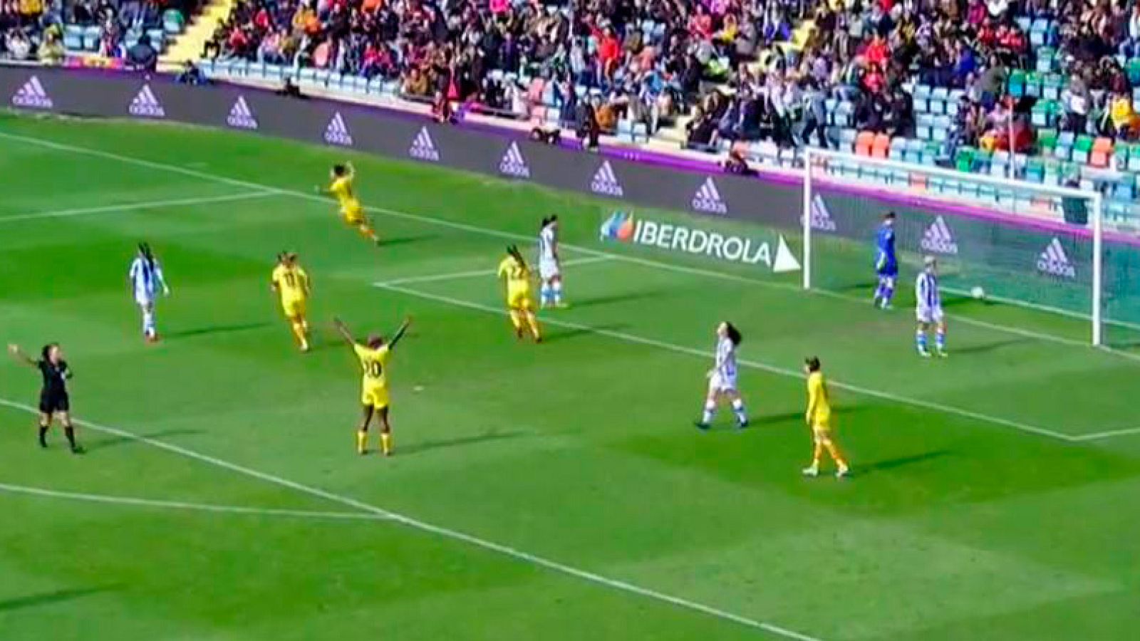 Gol de Marta Torrejón (0-8) en la final de la Supercopa