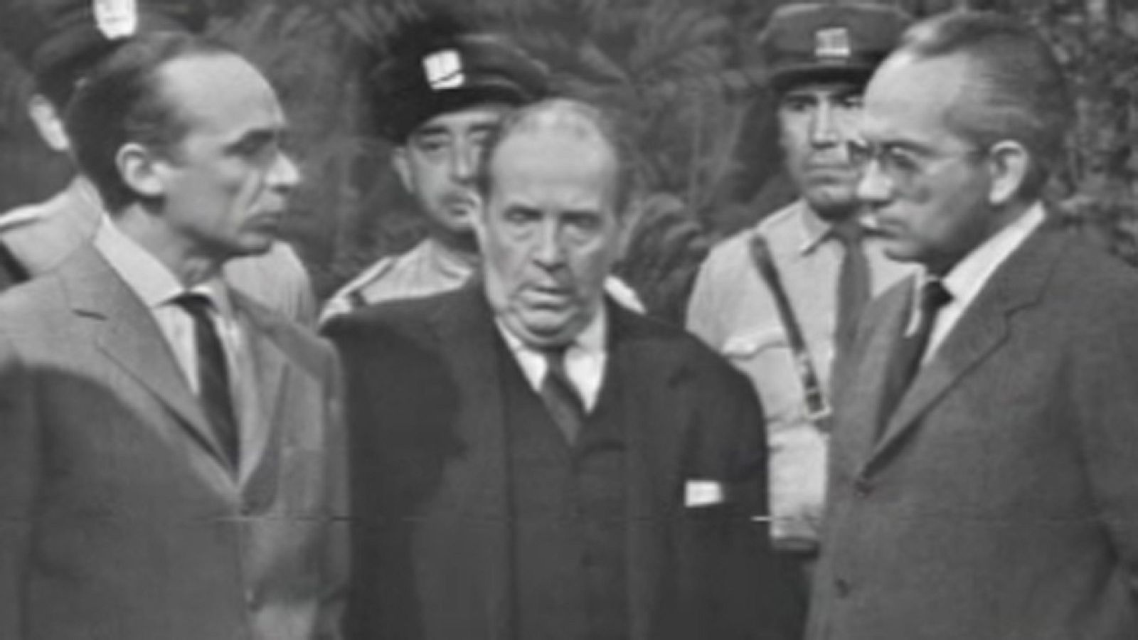 Los hombres de cristal - Capítulo 4 - Los hombres de cristal | Ver