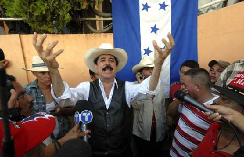 Telediario fin de semana en cuatro minutos - 25/07/09 | Ver