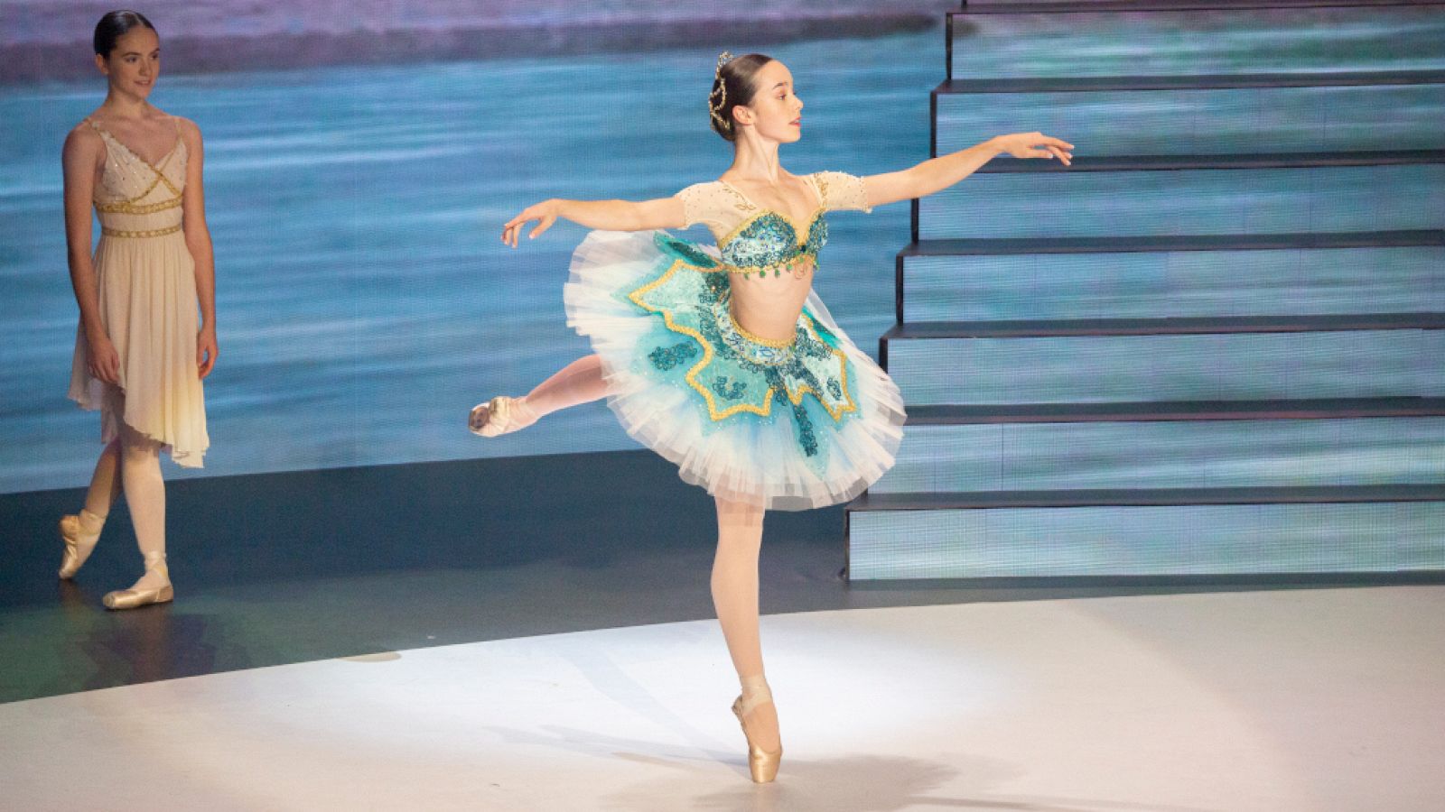 La maravillosa actuación de Adriana y Mariona en el duelo de danza | Ver