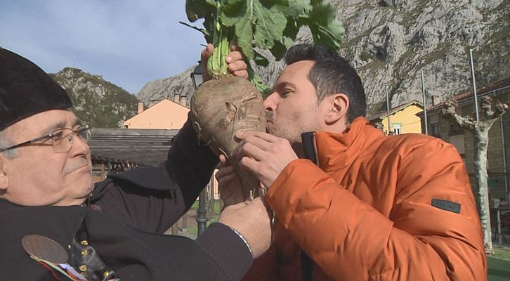 Aquí la Tierra - Cofrades de Honor de la Hermandad de Amigos de los Nabos