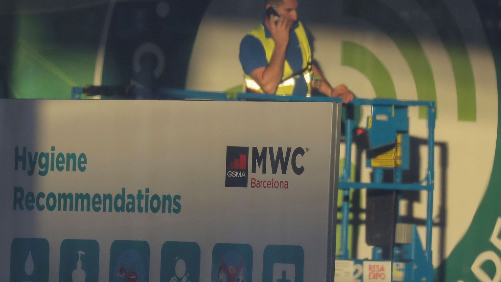 Las renuncias de las grandes empresas al Mobile World Congress preocupa a varios sectores en Barcelona