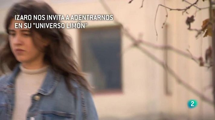 La 2 Noticias - Izaro nos invita a adentrarnos en su "Universo limón"